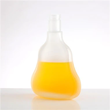 Frosted glazen wijnflessen