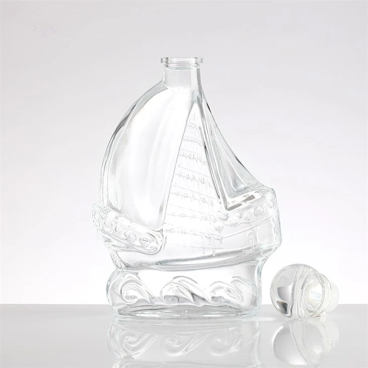 Latest Design Boat Shaped Bottle 700 ML