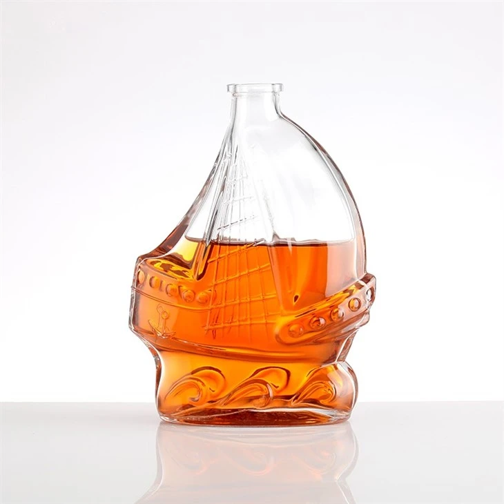 Latest Design Boat Shaped Bottle 700 ML